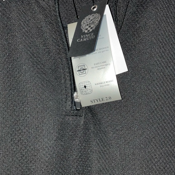 Vince Camuto textured zip polo - Picture 5 of 7